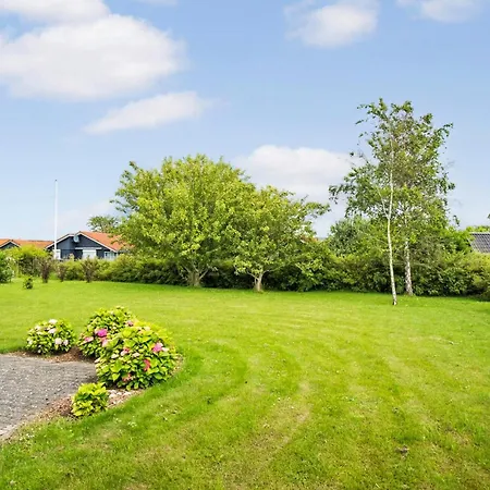 度假居 Lovely In With Kitchen