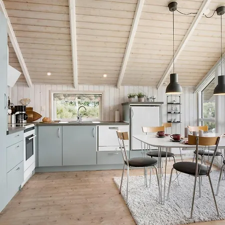 Lovely In With Kitchen Middelfart