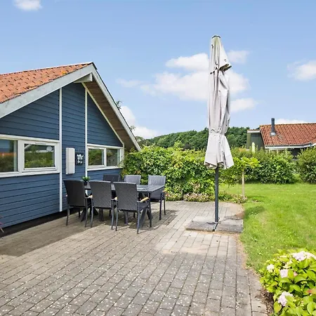 Lovely In With Kitchen 度假居